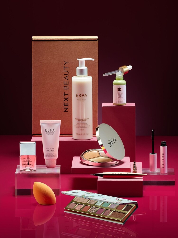 Party & Pamper Beauty Box (Worth £170) - Image 1 of 2