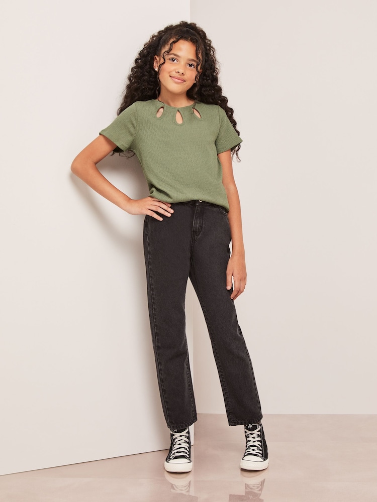 Зеленый хаки - Lipsy Eyelet Short Sleeve Top (5-16yrs) - Изображение 2 из 4