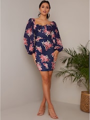Chi Chi London Figurbetontes Kleid mit Ballonärmeln und Blumenprint - Bild 1 von 4