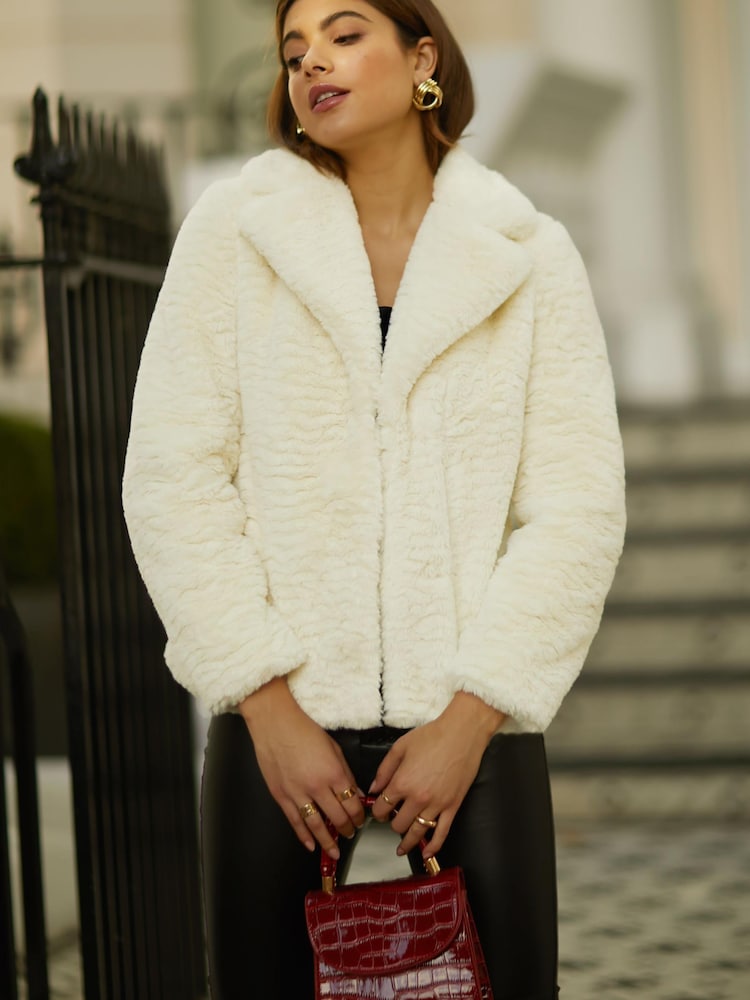 Friends Like These Cream Short Faux Fur City Coat - Image 4 of 4