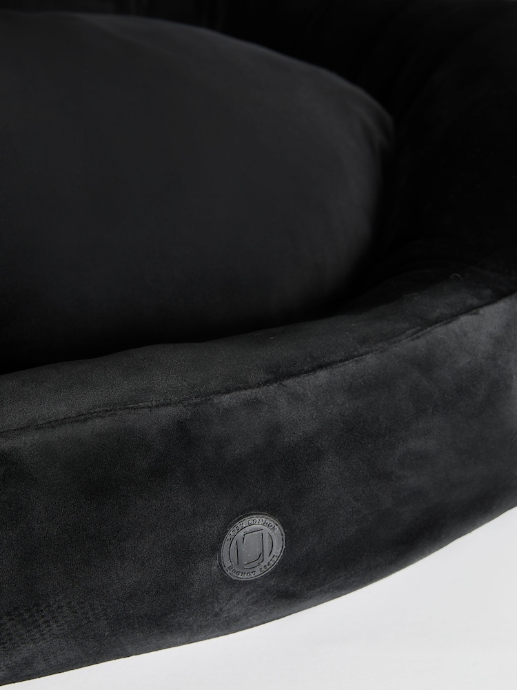 Lipsy Black Print Boucle Dog Bed - Image 4 of 4