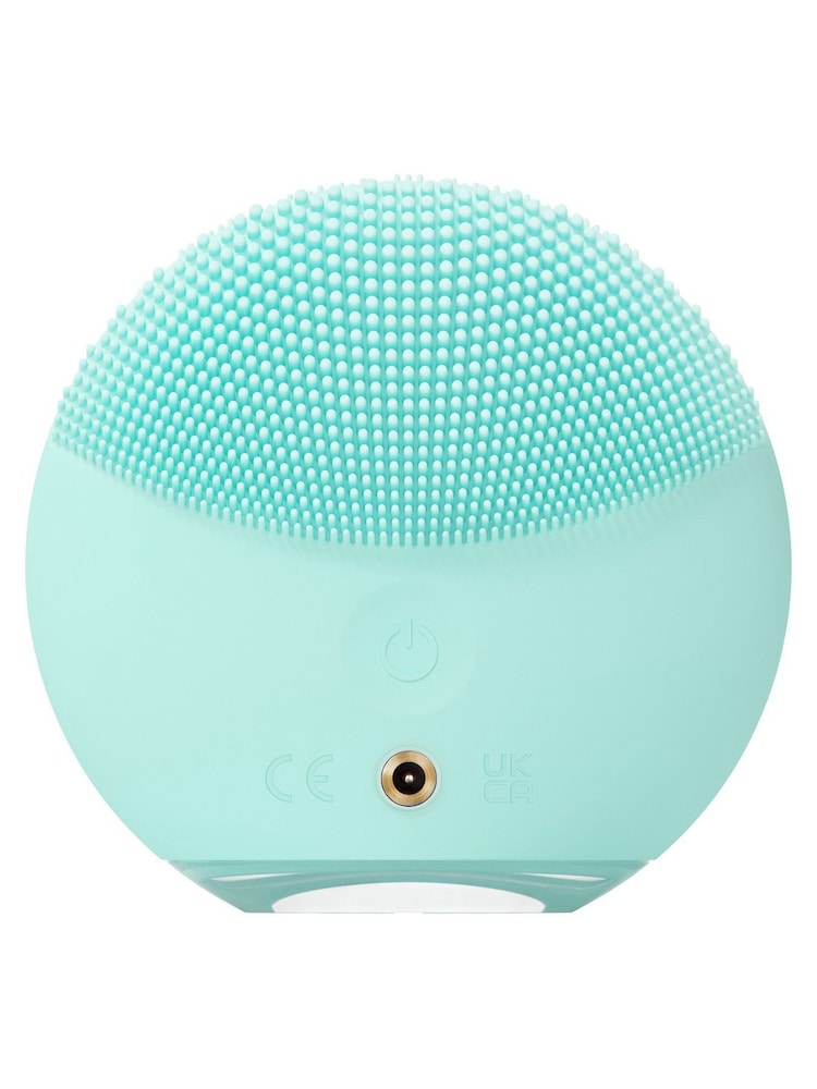 FOREO LUNA 4 Mini in Arctic Blue - Image 2 of 5