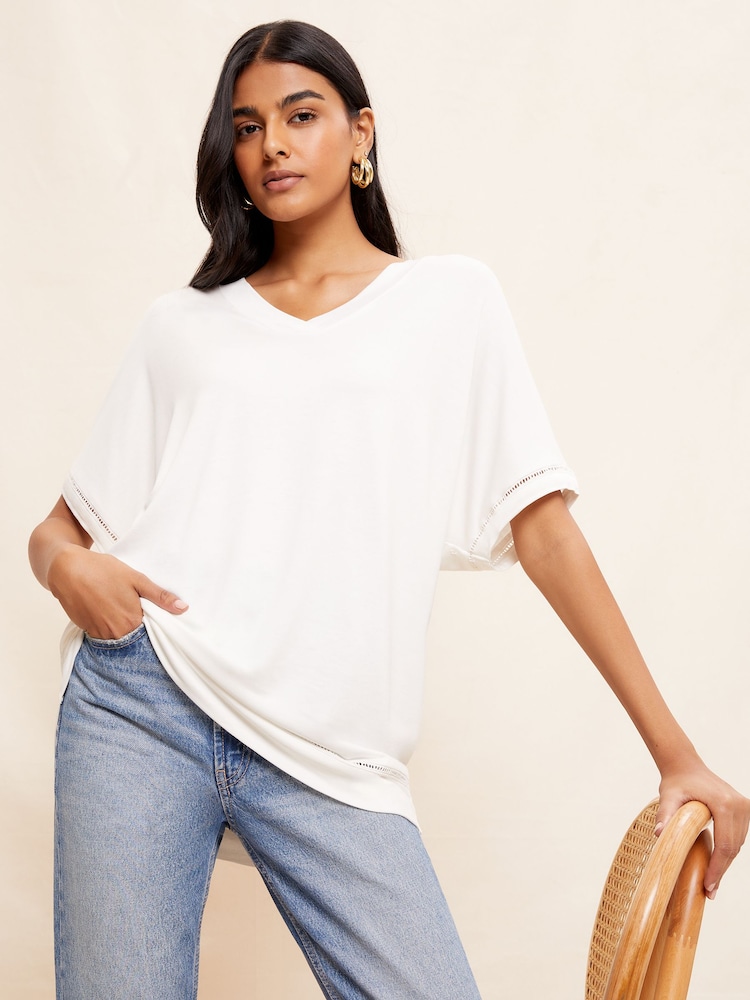 Friends Like These Cream Short Sleeve V Neck Tunic Crochet Top - Image 2 of 4 Friends Like These Cream Short Sleeve V Neck Tunic Crochet Top - Image 2 of 4