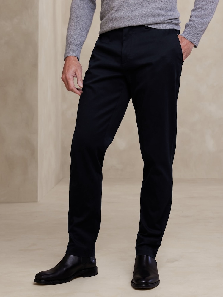 Azul marino - Chinos deportivos con diseño de corte cónico de Banana Republic - Imagen 2 de 4 Azul marino - Chinos deportivos con diseño de corte cónico de Banana Republic - Imagen 2 de 4