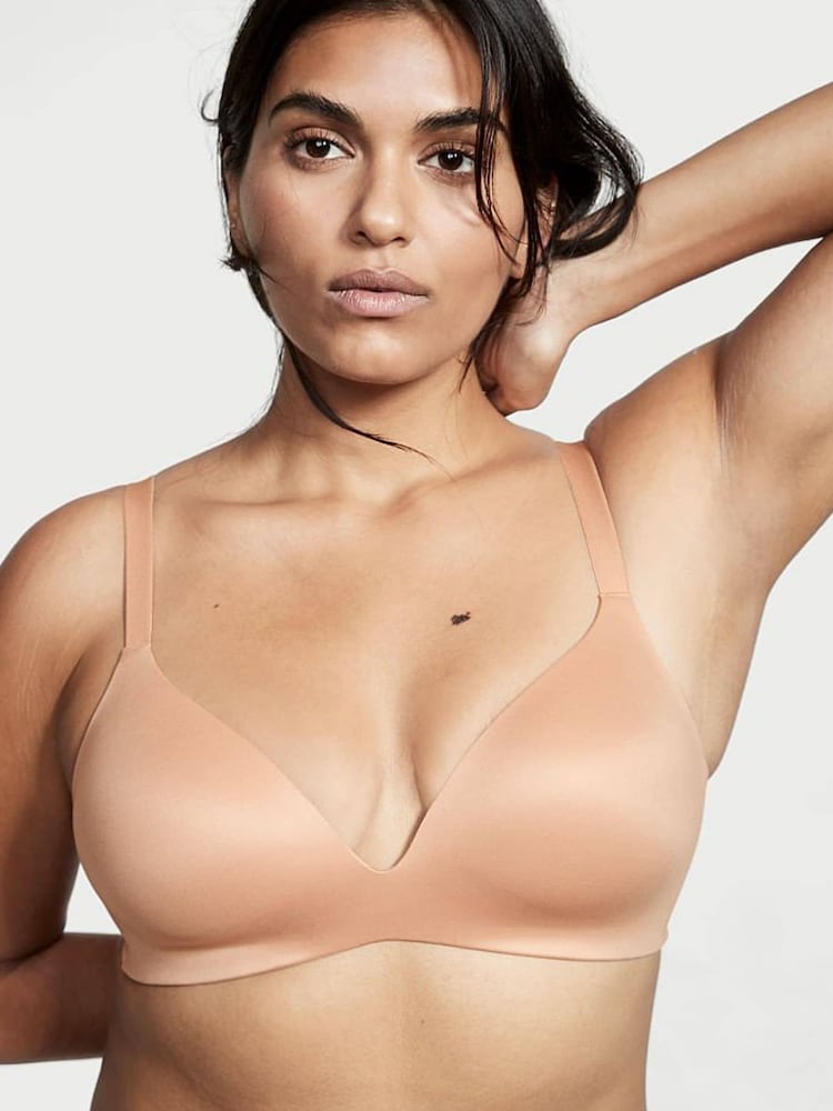 Victoria's Secret Toasted Sugar Nude Infinity Flex Bra - Image 1 of 3 Victoria's Secret Toasted Sugar Nude Infinity Flex Bra - Image 1 of 3