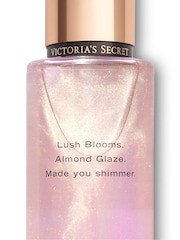 Victoria's Secret Velvet Petals Shimmer Body Mist 250ml - Image 2 of 2