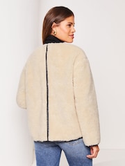 Lipsy Cream Petite Shearling Clasp Detail Jacket - Image 2 of 4