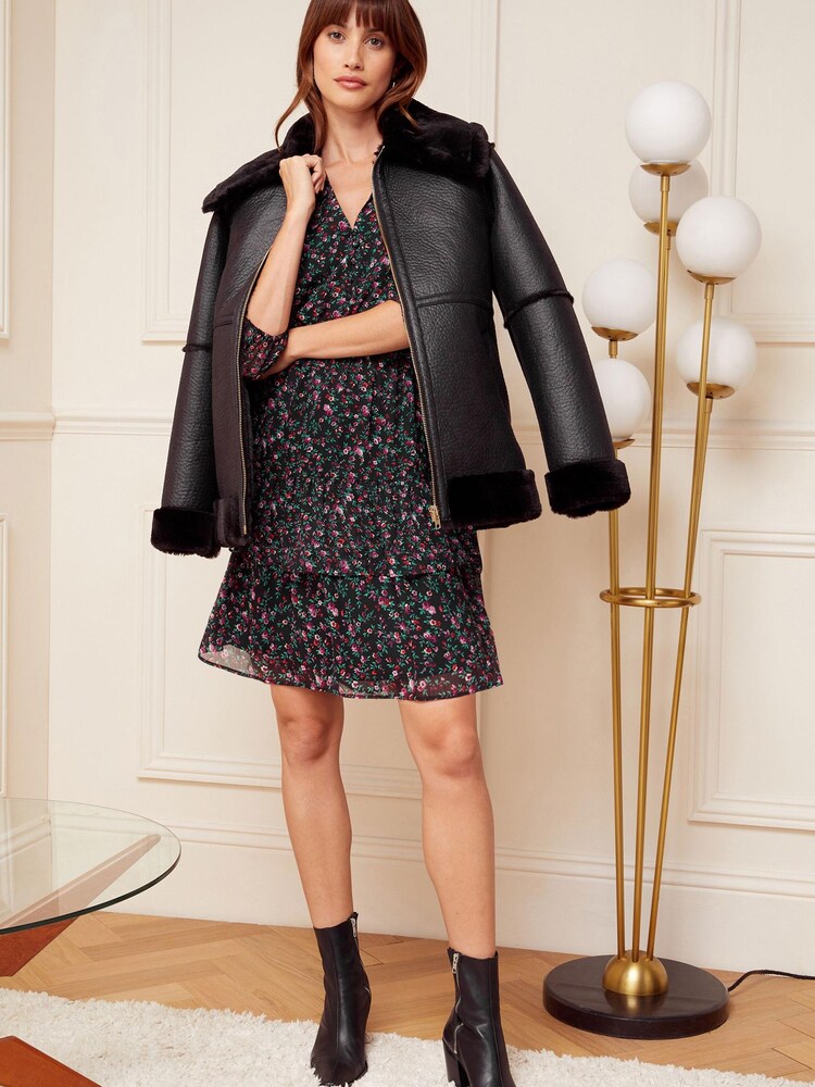 Love & Roses Black Floral Chiffon V Neck Elasticated Sleeve Belted Mini Dress - Image 4 of 4