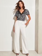 Lipsy Black and White Floral Satin Lace Trim V Neck Short Sleeve T-Shirt - Image 3 of 4
