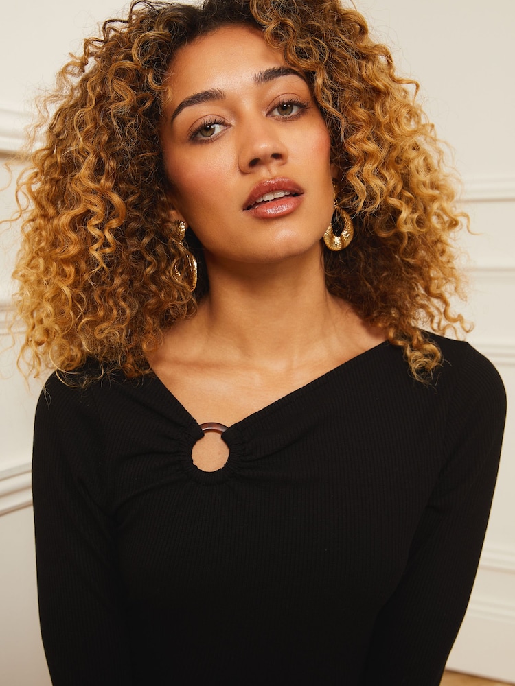 Love & Roses Black Ring Detail Asymmetric Neck Long Sleeve Ribbed Jersey Top - Image 4 of 4