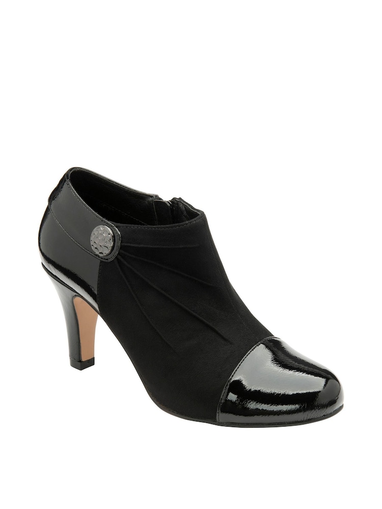 Gležnjarji Lotus Footwear - Slika 1 iz 4 Gležnjarji Lotus Footwear - Slika 1 iz 4