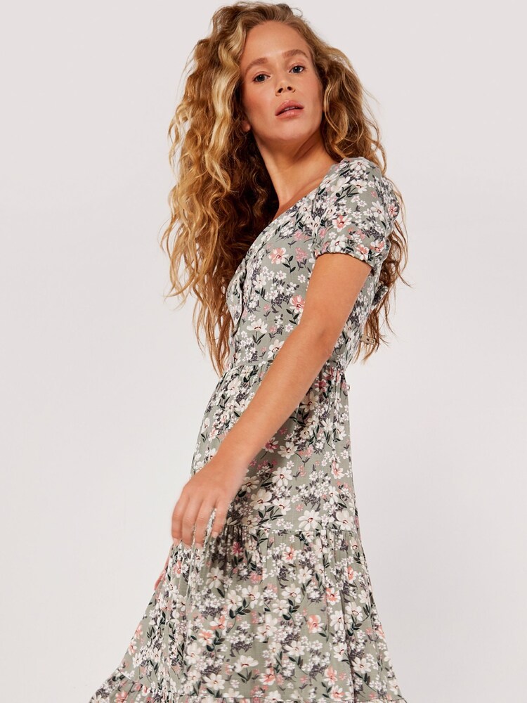 Apricot Grey Ditsy Smock Waist Tiered Maxi Dress - Image 4 of 4 Apricot Grey Ditsy Smock Waist Tiered Maxi Dress - Image 4 of 4