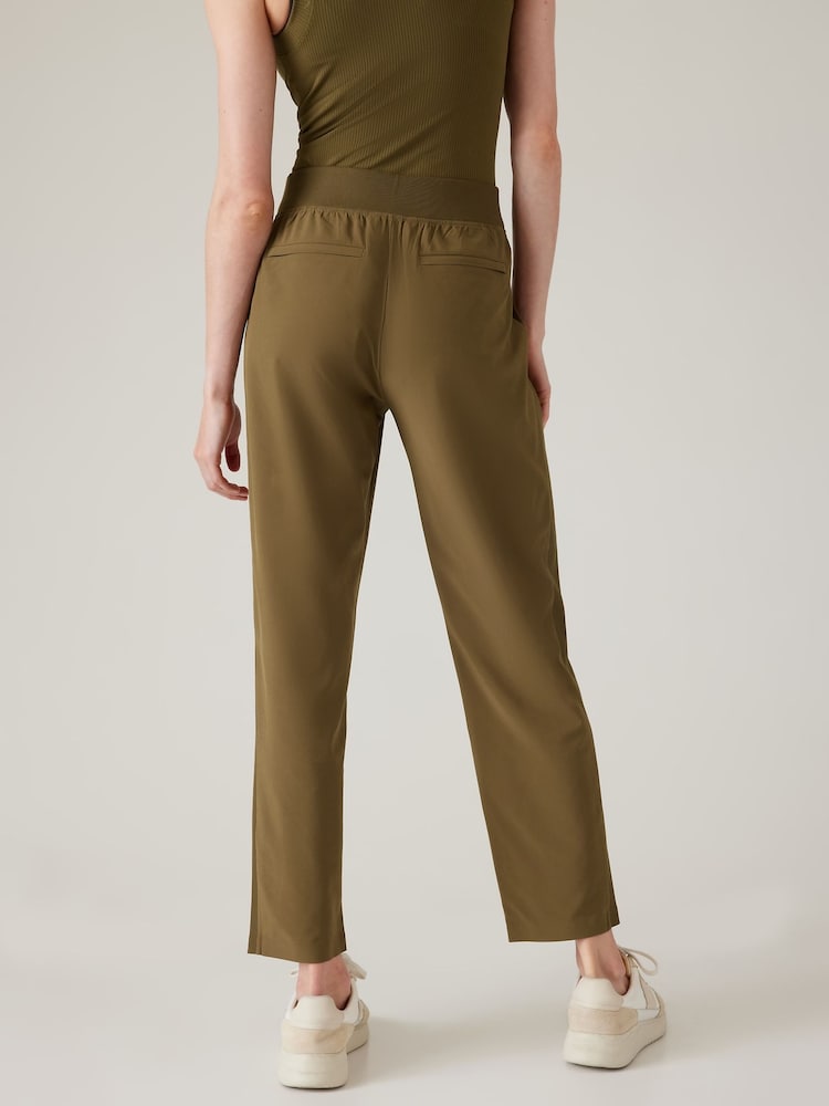 Athleta Brown Brooklyn Mid Rise Featherweight Ankle Trousers - Image 2 of 5 Athleta Brown Brooklyn Mid Rise Featherweight Ankle Trousers - Image 2 of 5