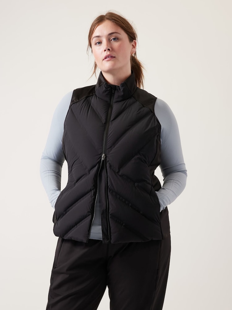 Athleta Black Inlet Gilet - Image 1 of 5 Athleta Black Inlet Gilet - Image 1 of 5