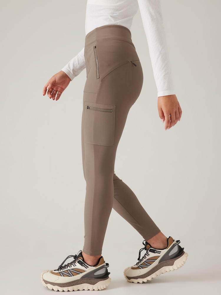 Athleta Beige Headlands Hybrid Cargo Leggings - Image 5 of 5