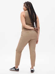Gap Brown Mid Rise Slim Printed Trousers - Image 5 of 5