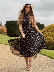 Style Cheat X Luisa Zissman Black Luisa Belted Pleated Maxi Dress - Image 1 of 5