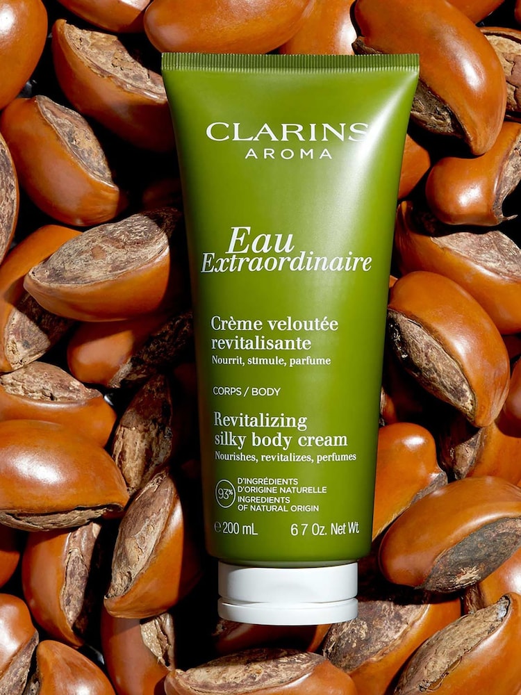 Clarins Eau Extraordinaire Invigorating Silky Body Cream - Image 5 of 5