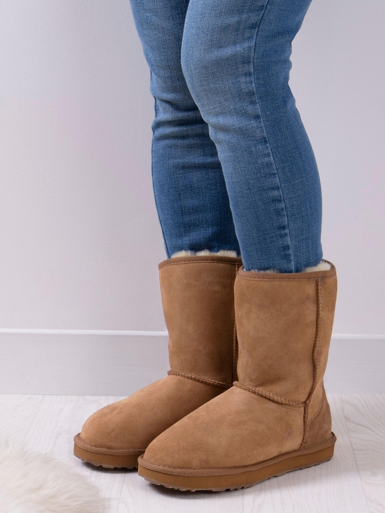 Just Sheepskin Brown Ladies Short Classic Sheepskin Boots - Image 1 of 5