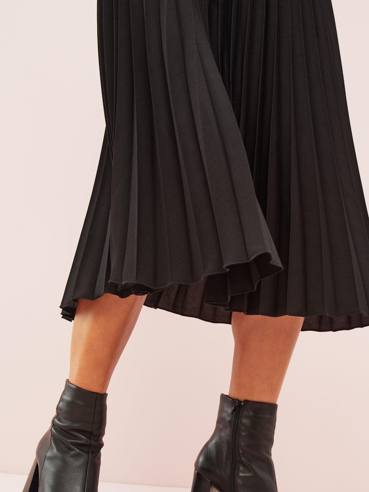 Friends Like These Black Pleated Summer Midi Skirt - Image 2 of 4 Friends Like These Black Pleated Summer Midi Skirt - Image 2 of 4