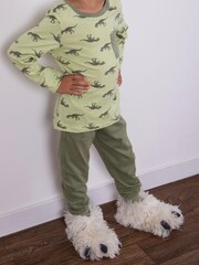 Totes Cream Kids Novelty Yeti Foot Slippers - Image 1 of 5