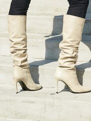 Sosandar Cream Belle Leather Slouch Stiletto Heel Knee High Boot - Image 2 of 3