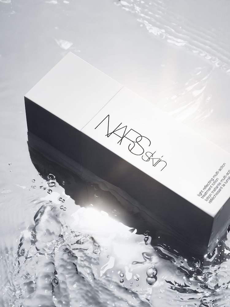 NARS Skin Light Reflecting Treatment Lotion 200ml - Image 3 of 3