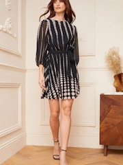 Love & Roses Black/White Pleated 3/4 Sleeve Belted Mini Dress - Image 4 of 4