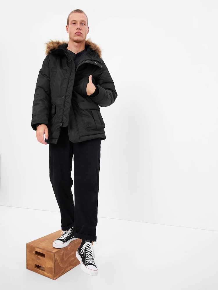 Gap Black Heavyweight Parker Coat - Image 1 of 1 Gap Black Heavyweight Parker Coat - Image 1 of 1