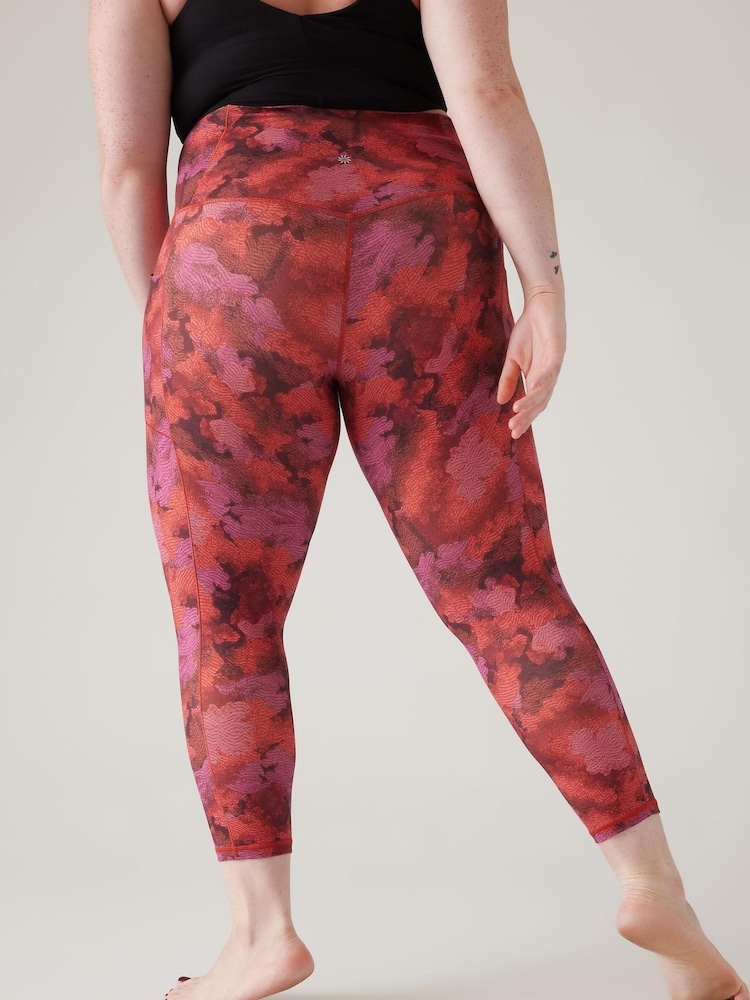 Athleta Red Salutation Stash 7/8 Leggings - Image 5 of 5 Athleta Red Salutation Stash 7/8 Leggings - Image 5 of 5