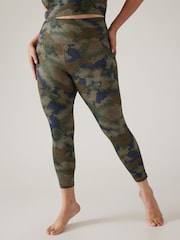 Athleta Green Salutation Stash 7/8 Leggings - Image 4 of 5