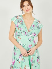 Yumi Green Floral Tier Midi Dress - Image 3 of 4