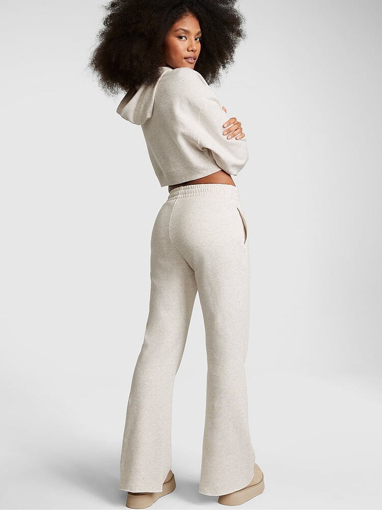 Victoria's Secret PINK Heather Oatmeal Beige Fleece Wide Leg High Waist Jogger - Image 2 of 4 Victoria's Secret PINK Heather Oatmeal Beige Fleece Wide Leg High Waist Jogger - Image 2 of 4