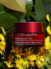 Clarins Super Restorative Night Cream Very Dry Skin - Image 5 of 5