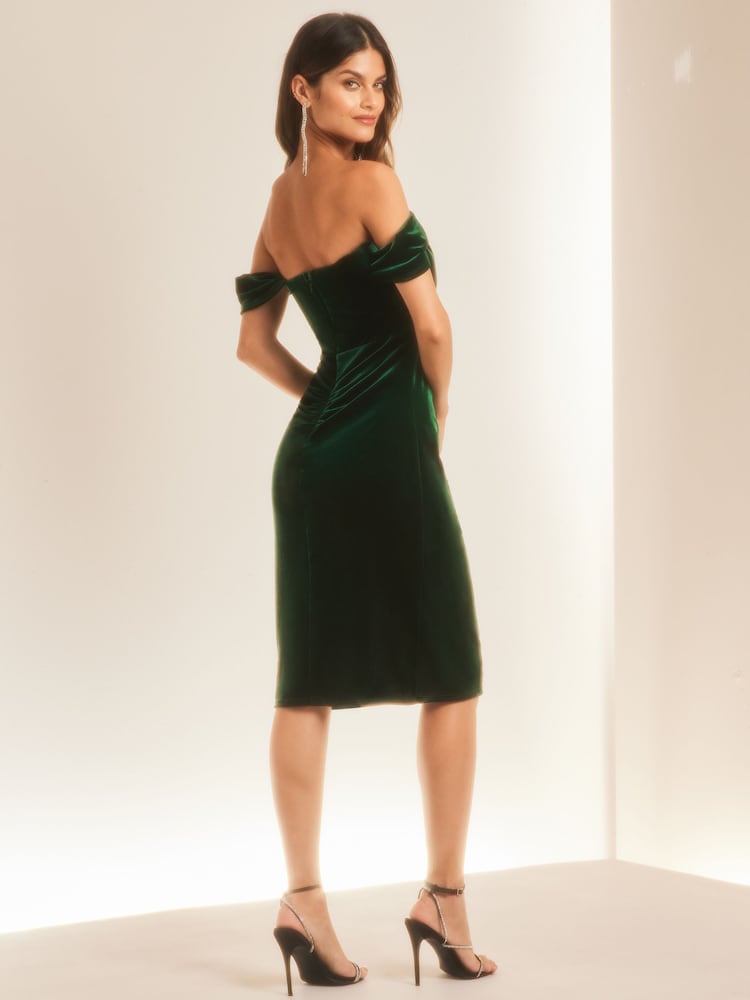 Lipsy Samt-Bardot-Split kleid mit Drapierung - Bild 2 von 4 Lipsy Samt-Bardot-Split kleid mit Drapierung - Bild 2 von 4