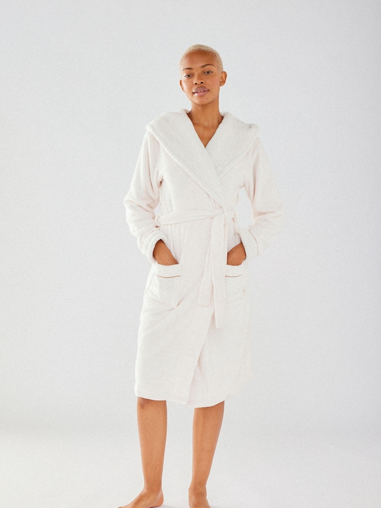 Chelsea Peers White Fluffy Dressing Gown - Image 1 of 5