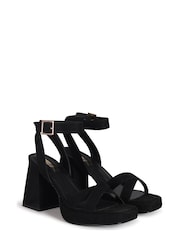 Schwarz - Linzi Giselle Sandalen mit überkreuzten Riemen und Plateausohle - Bild 4 von 4