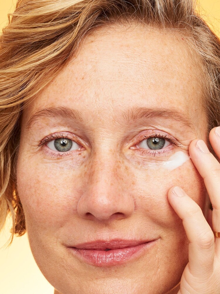 IT Cosmetics Confidence in an Eye Cream 15ml - Image 5 of 5
