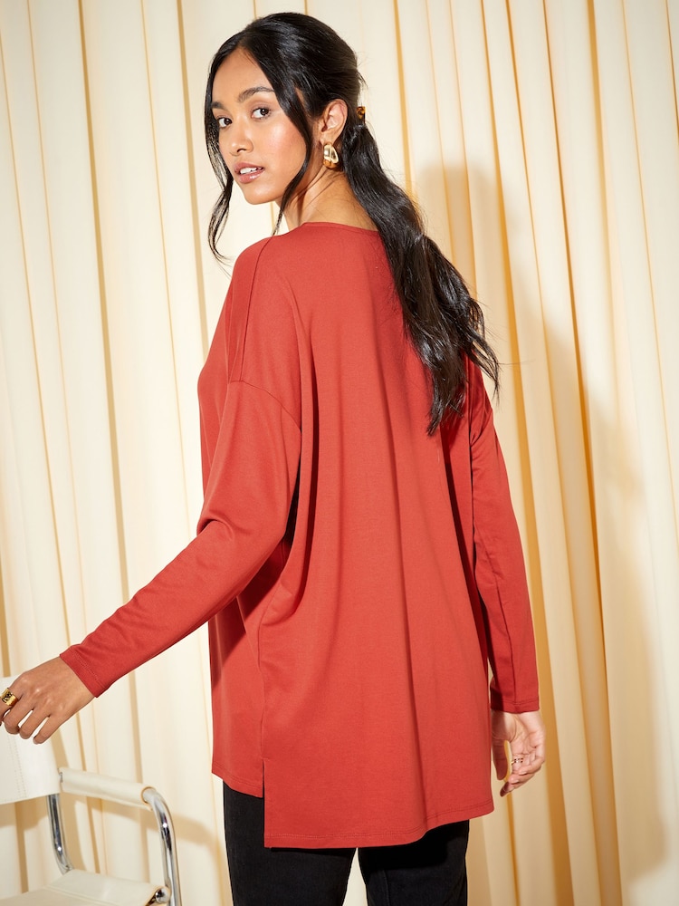 Friends Like These Burnt Red Soft Jersey V Neck Long Sleeve Tunic Top - Image 4 of 4