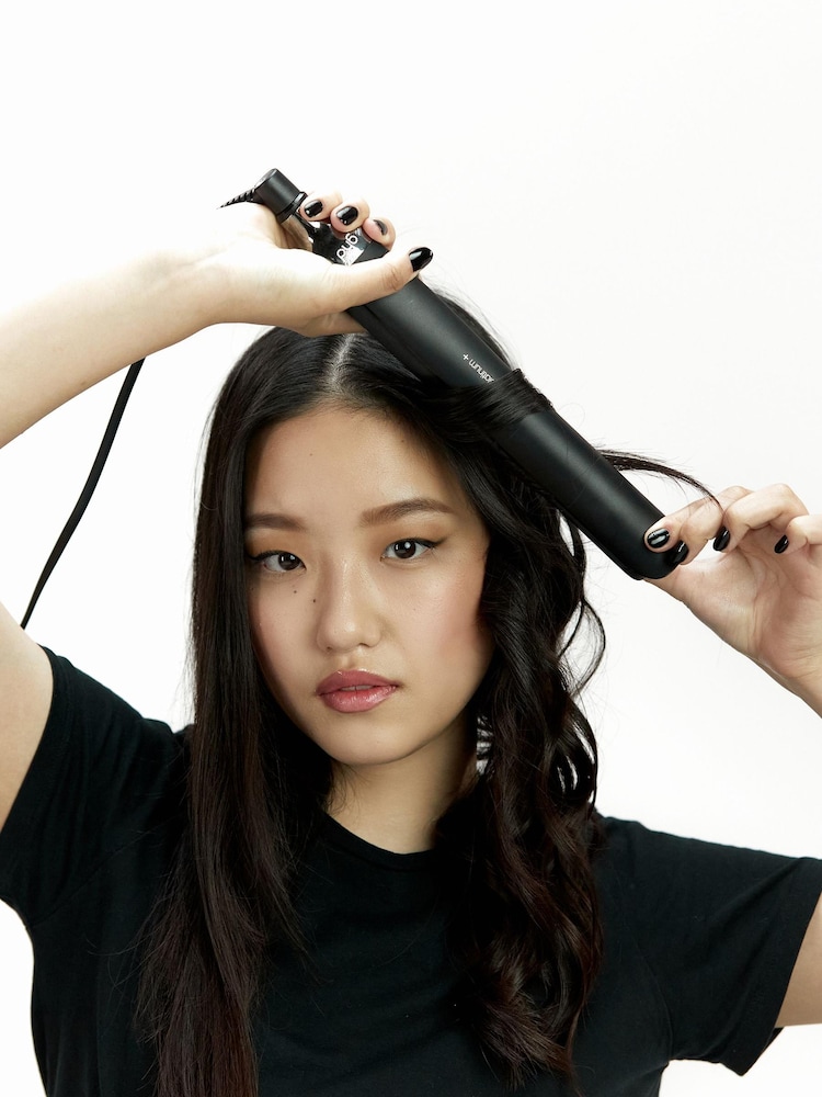 ghd Platinum+ Gift Set - Hair Straightener (worth £273.95) - Image 5 of 5