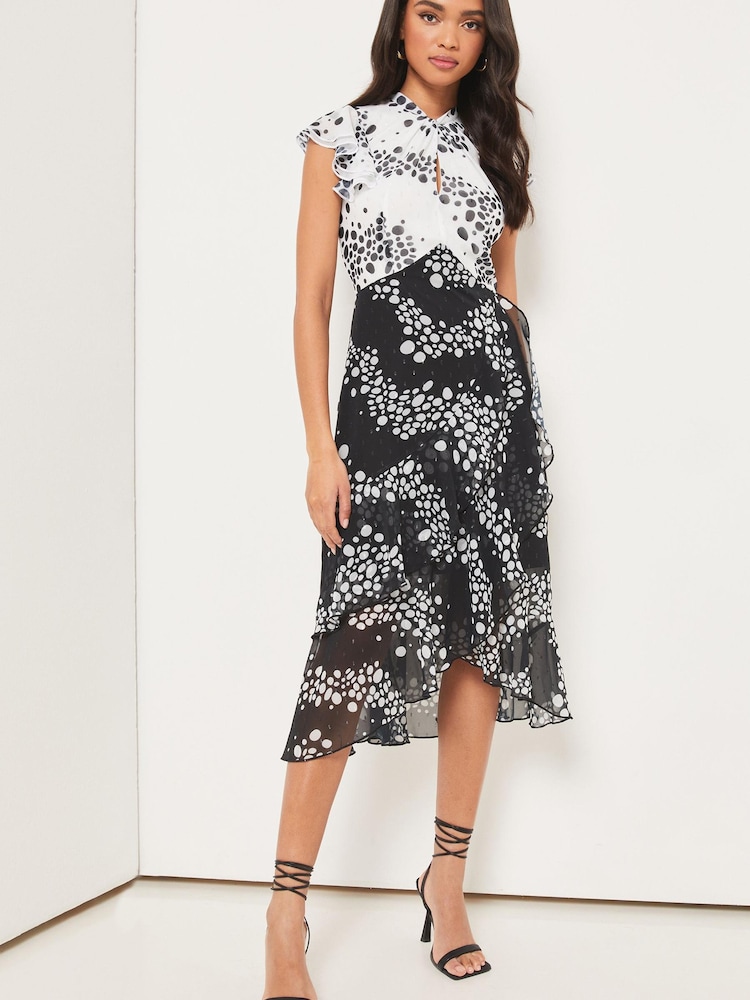 Lipsy Black/White Printed Keyhole Ruffle Fit and Flare Midi Dress - Image 3 of 3