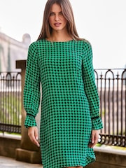 Sosandar Green Fluted Cuff Shift Dress - Image 1 of 5