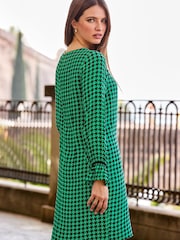 Sosandar Green Fluted Cuff Shift Dress - Image 4 of 5