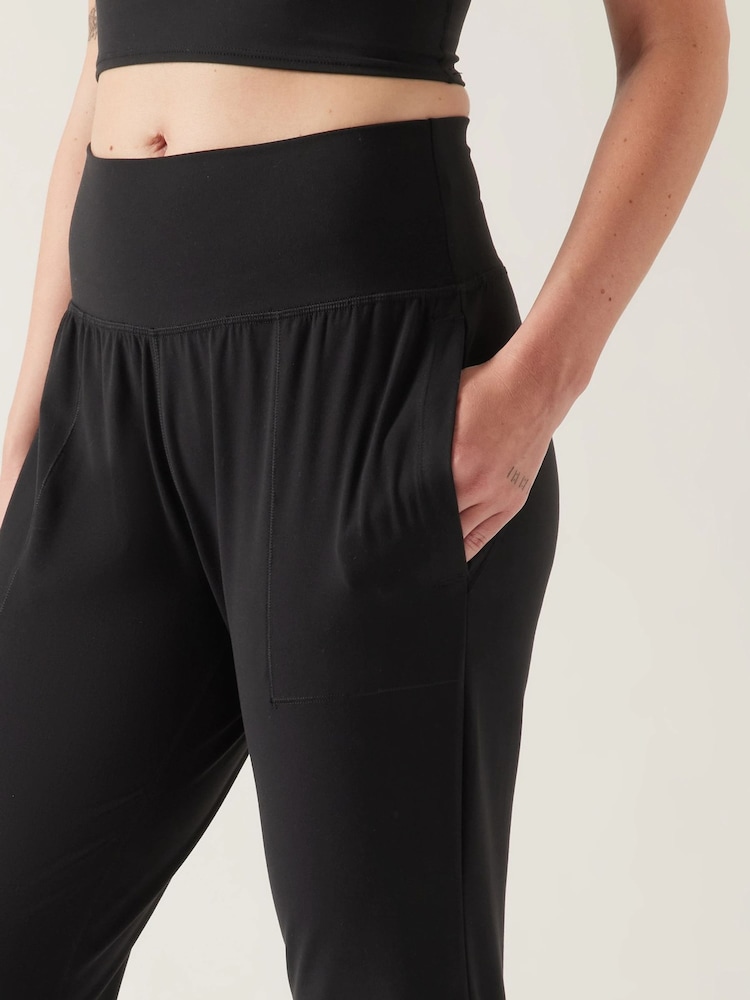 Athleta Black Salutation High Waisted Pocket Yoga Joggers - Image 6 of 8