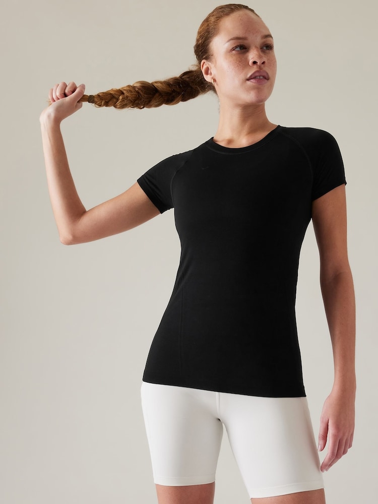 Athleta Black Short Sleeve Crew Neck Seamless T-Shirt - Image 1 of 7