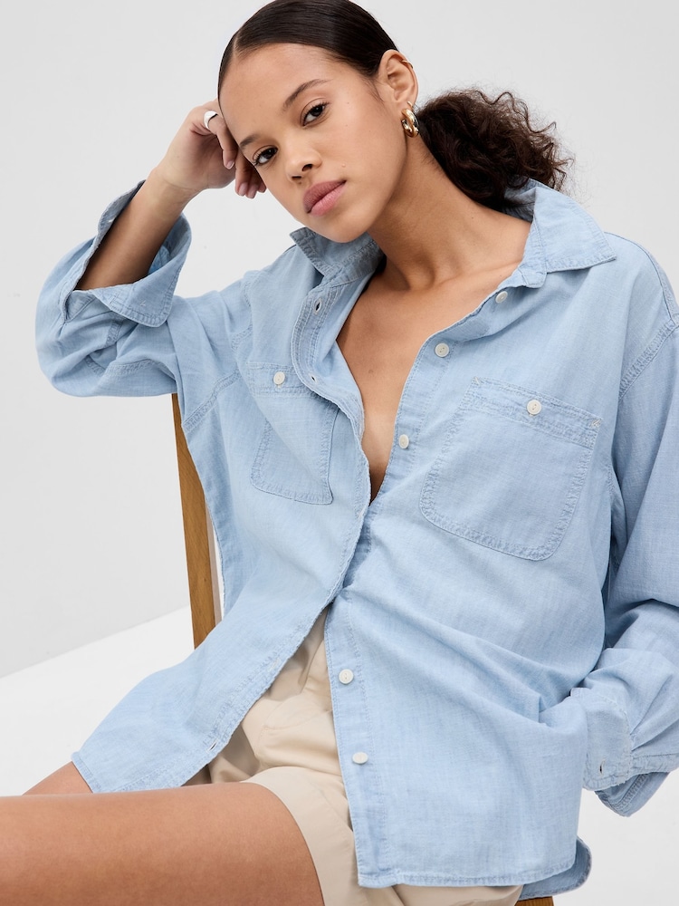 Azul - Camisa vaquera oversize de chambray de Gap - Imagen 5 de 5