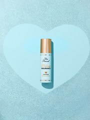 Too Faced Makeup Insurance Setting Spray 118ml - Image 4 of 5