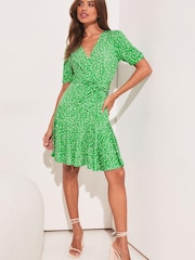 Lipsy Green Spot Petite Jersey Knot Front Mini Skater Dress - Image 3 of 4