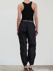 Schwarz - Religion Leichte Cargohose im Utility-Stil mit Bündchen, Grün - Bild 2 von 5