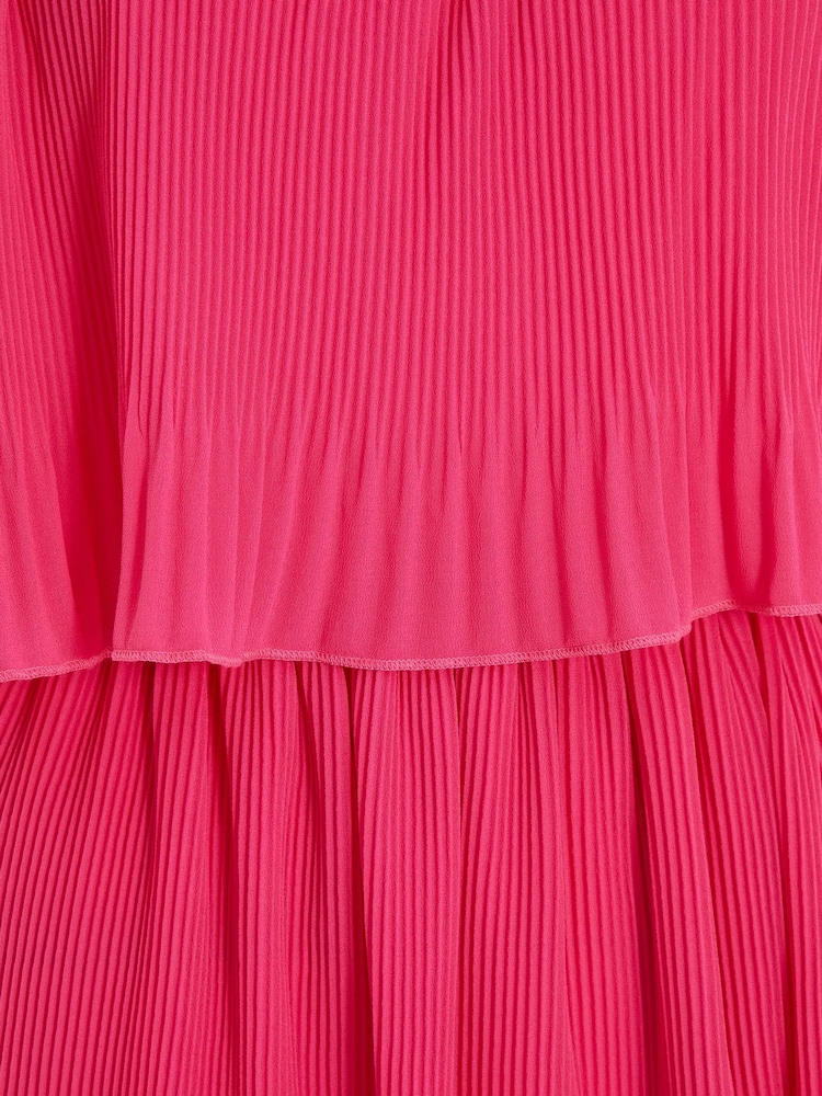 Quiz Hot Pink Bardot Pleated Tiered Midaxi Dress - Image 4 of 4 Quiz Hot Pink Bardot Pleated Tiered Midaxi Dress - Image 4 of 4
